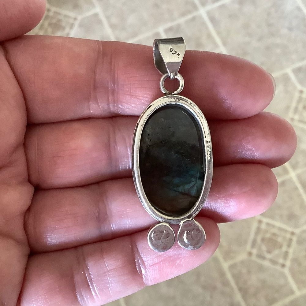 NWOT Sterling SILVER 925 LABRADORITE/LAPIS OVAL PENDANT​​ - Picture 4 of 8
